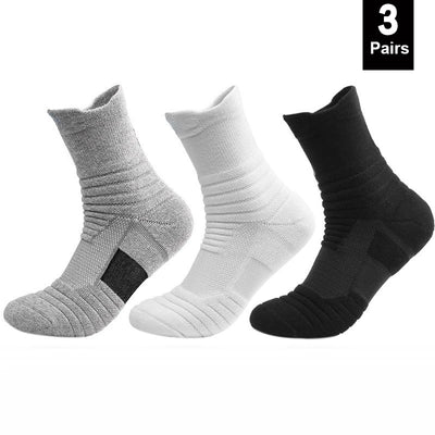 Anti-slip breathable cotton football socks for men, sizes 39-45