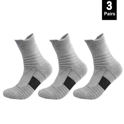 Anti-slip breathable cotton football socks for men, sizes 39-45